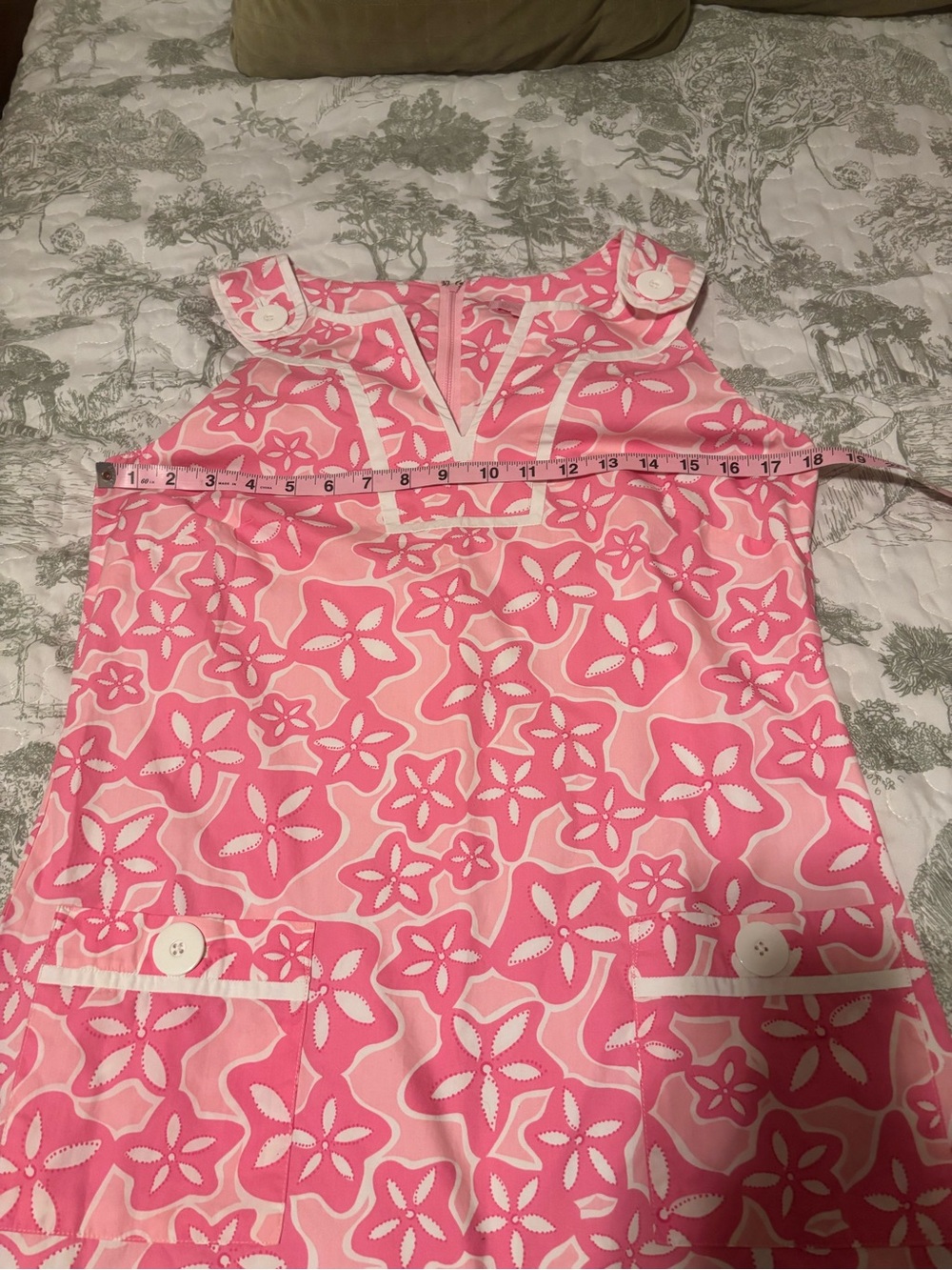 Lilly Pulitzer sz 4 Sleeveless Pink Starfish print Mini Dress ButtonTrim pockets - Picture 6 of 16